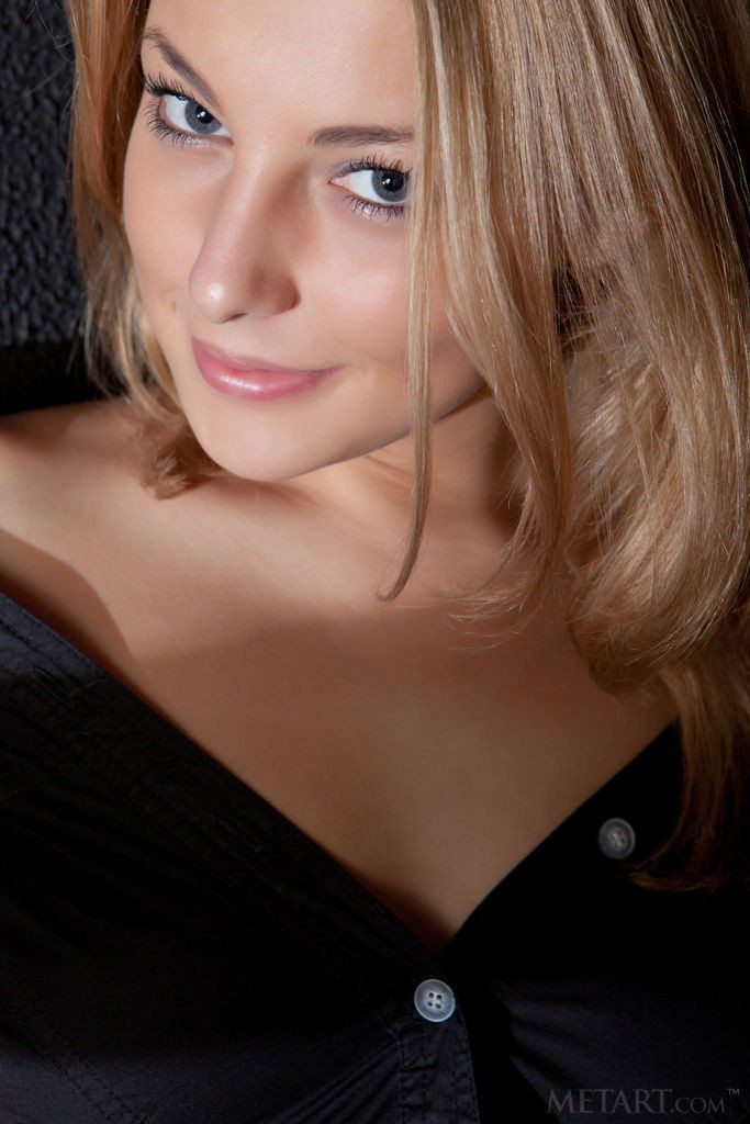 Nikia A - Luxurious photo shoot on black velvet with a buxom teen