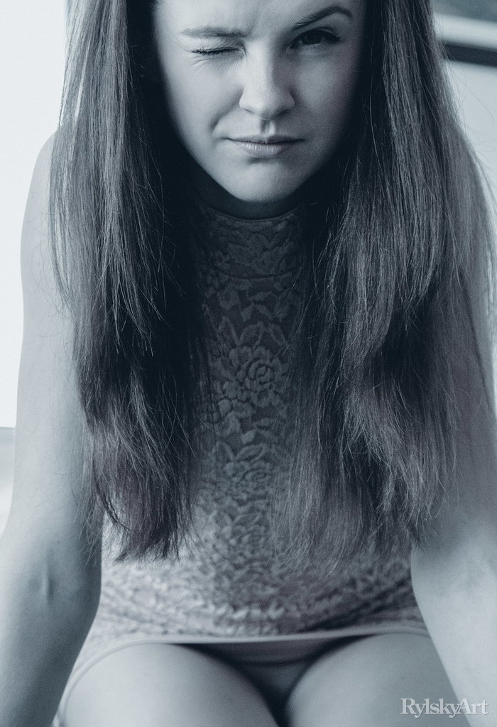 Alice May In Some Pix Mix Backstage - Rylsky Art