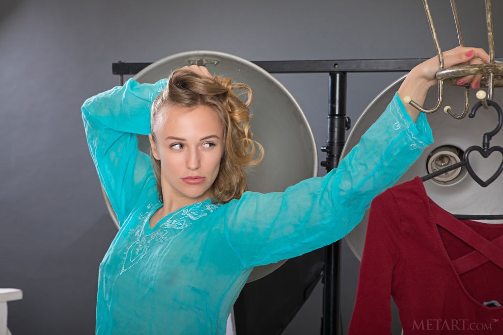 Aislin - Blonde naked during a wardrobe outfitting