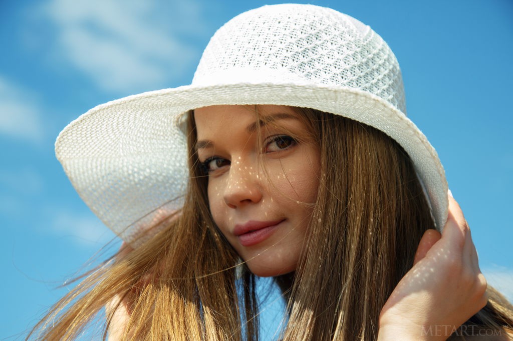 Nedda A - A fun day at the beach gets better when she gets naked