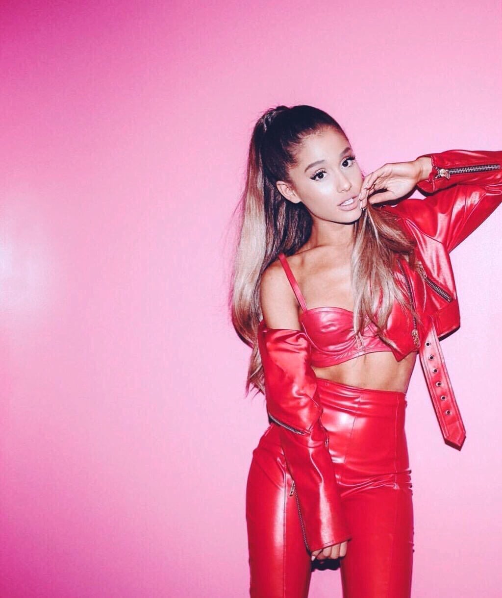 Superstar Ariana Grande is gorgeous in various photos