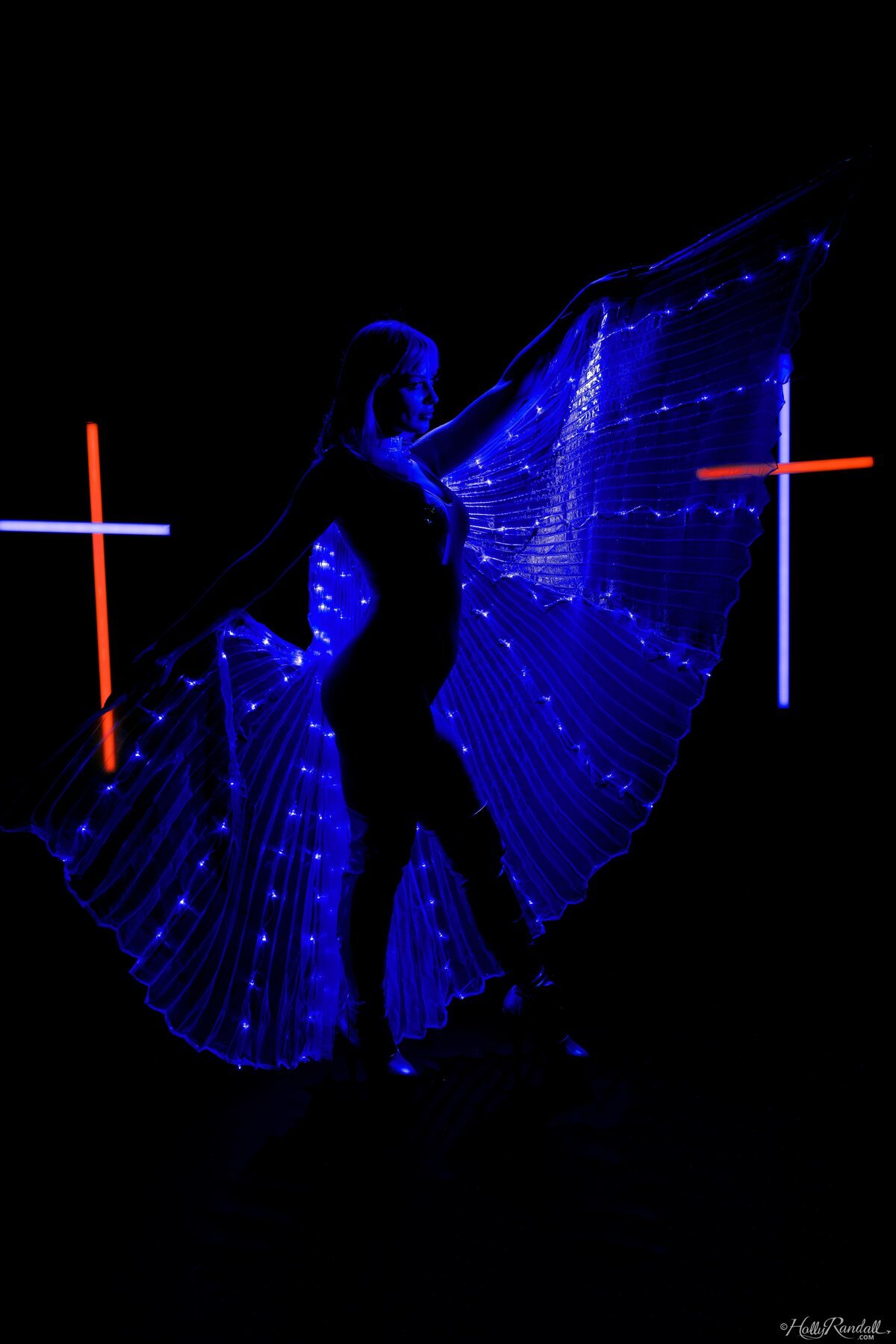 Sexy Jewelz Blue showcases her beauty in nightlight